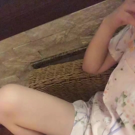验证个偶尔兼职的妹子