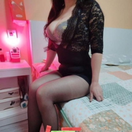 高市兼职的大胸妹子