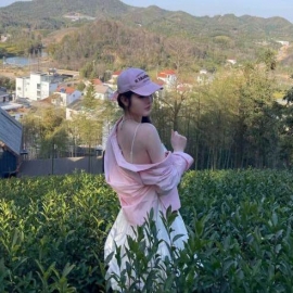 巨乳萝莉