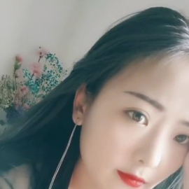 中出邻家小妹欢欢