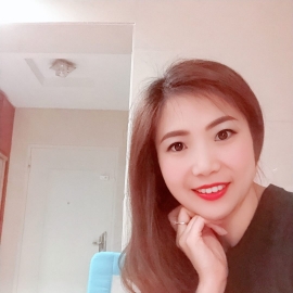 验证个极品身材的御姐