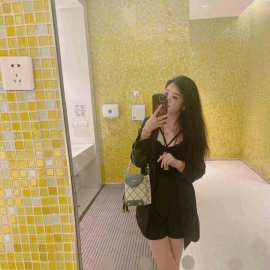 乌市烈焰红唇