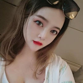 乖萌可爱的宝儿