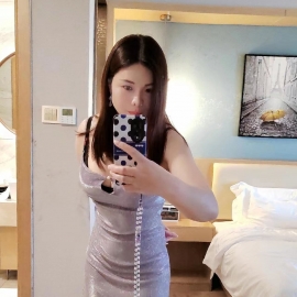胸大屁股大丰满少妇