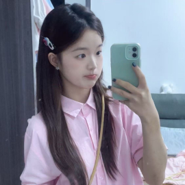 双胞胎姐妹