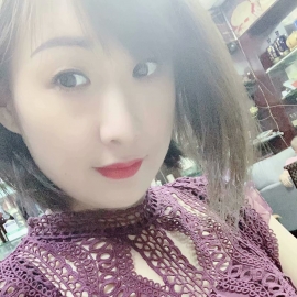 分享一个身材不错的上班族！